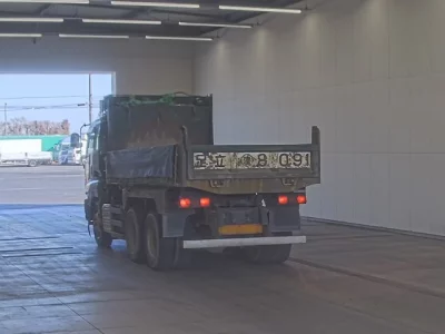 Isuzu GIGA  с аукциона в Японии