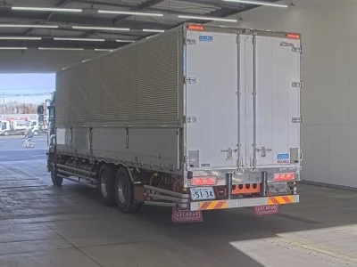 Isuzu GIGA  с аукциона в Японии