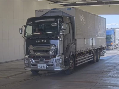 Isuzu GIGA  с аукциона в Японии