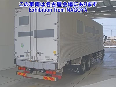 Isuzu GIGA  с аукциона в Японии