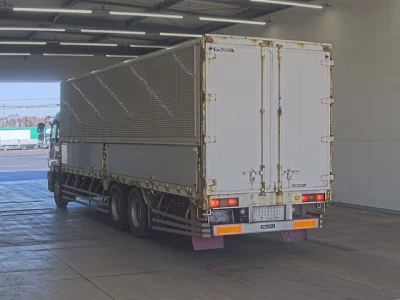 Isuzu GIGA  с аукциона в Японии