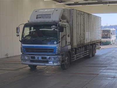 Isuzu GIGA  с аукциона в Японии