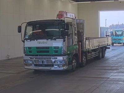 Isuzu GIGA
