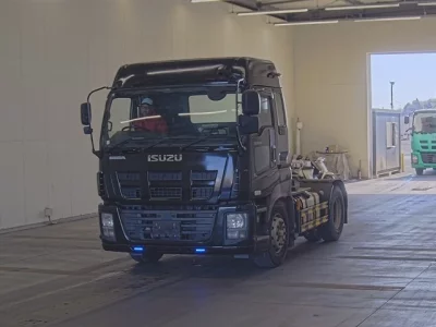 Isuzu GIGA  с аукциона в Японии