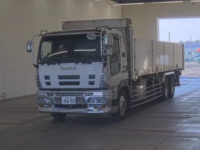 Isuzu GIGA