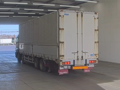 Isuzu GIGA  с аукциона в Японии