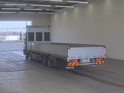 Isuzu GIGA  с аукциона в Японии