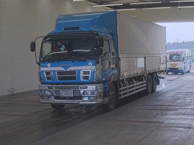 Isuzu GIGA  с аукциона в Японии