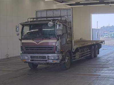 Isuzu GIGA