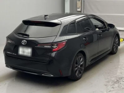 Toyota COROLLA TOURING  с аукциона в Японии