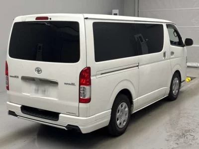 Toyota REGIUS ACE VAN