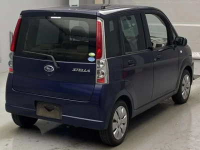 Subaru STELLA