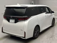 Toyota VELLFIRE лот № 12173 оценка 5  с аукциона в Японии 1