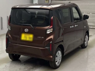 Daihatsu MOVE  с аукциона в Японии