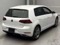 Volkswagen GOLF лот № 5025 оценка 3.5  с аукциона в Японии 1