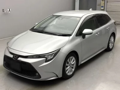 Toyota COROLLA TOURING  с аукциона в Японии