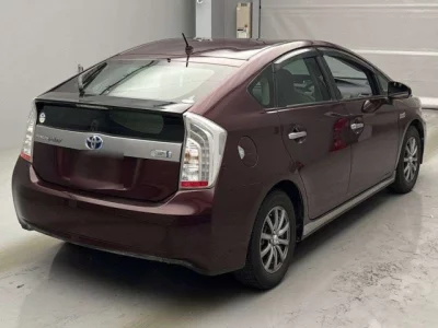 Toyota PRIUS PHV