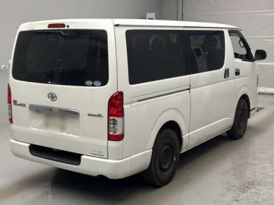 Toyota REGIUS ACE VAN