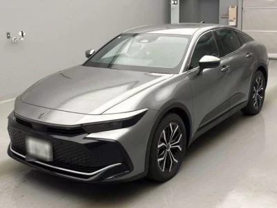 Toyota CROWN CROSSOVER  с аукциона в Японии