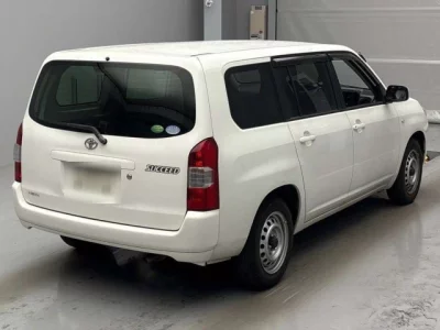 Toyota SUCCEED