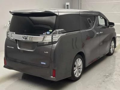 Toyota VELLFIRE  с аукциона в Японии