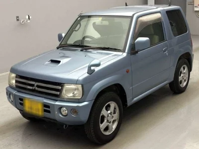 Mitsubishi PAJERO MINI