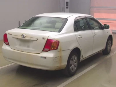Toyota COROLLA AXIO  с аукциона в Японии