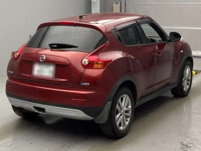 Nissan JUKE  с аукциона в Японии