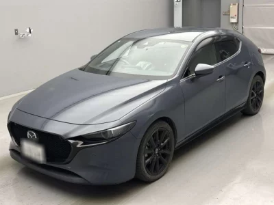 Mazda MAZDA3  с аукциона в Японии