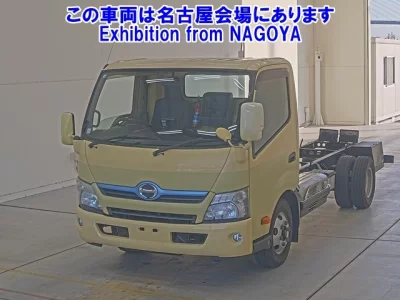 Hino TRUCK