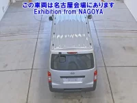 Nissan CARAVAN VAN лот № 70005 оценка 4  с аукциона в Японии 2