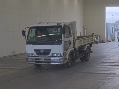 Nissan TRUCK  с аукциона в Японии