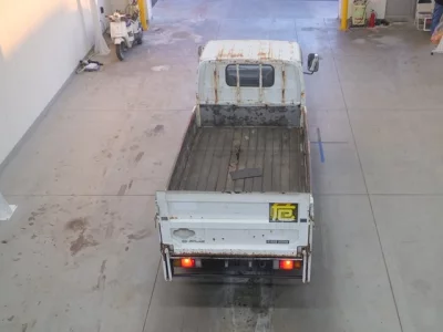 Nissan ATLAS  с аукциона в Японии