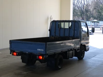 Nissan ATLAS  с аукциона в Японии