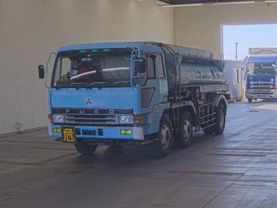 Mitsubishi FUSO TRUCK  с аукциона в Японии