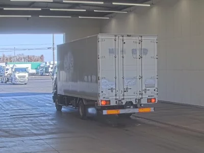 Mitsubishi FUSO FIGHTER  с аукциона в Японии