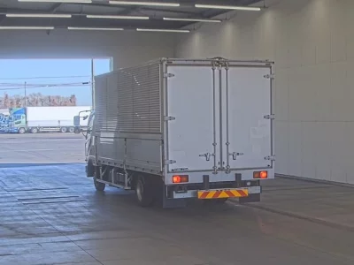 Mitsubishi FUSO FIGHTER