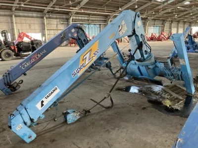 TADANO CRANE