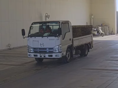 Mazda TITAN  с аукциона в Японии