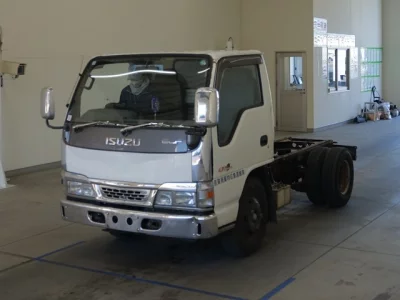 Isuzu ELF