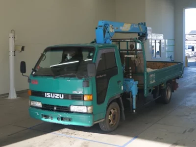 Isuzu ELF
