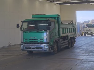 Isuzu TRUCK