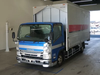 Isuzu ELF