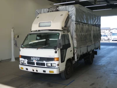 Isuzu ELF