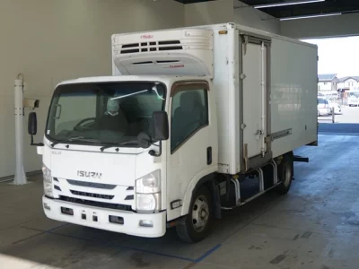 Isuzu ELF