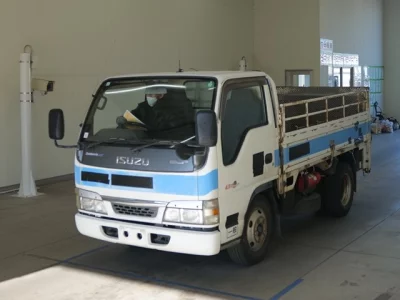Isuzu ELF