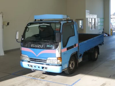 Isuzu ELF