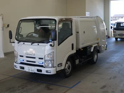 Isuzu ELF