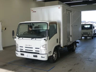 Isuzu ELF