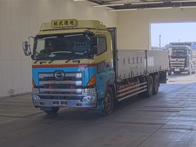 Hino TRUCK